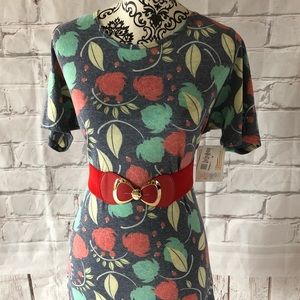 Lularoe Medium Perfect T